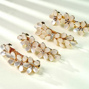 Gold Floral Barrette - Etsy display picture 1