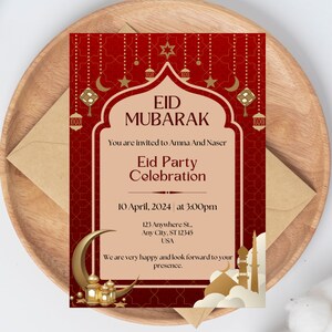 Puede incluir: Una invitaci&oacute;n roja y dorada para el Eid Mubarak con una luna creciente, estrellas y linternas. La invitaci&oacute;n incluye el texto "Eid Mubarak", "Est&aacute;s invitado a Amna And Naser", "Celebraci&oacute;n de la fiesta del Eid", "10 de abril de 2024 a las 3:00 pm", "123 Anywhere St., Any City, ST 12345 USA", y "Estamos muy contentos de recibirte."