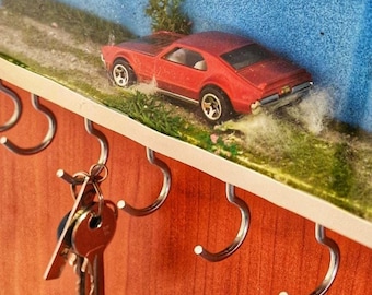 Wieszak na klucze Diorama, organizer do samochodu, wieszak na klucze do przedpokoju, prezent na parapetówkę, wyjątkowy wystrój domu