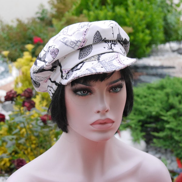 Casquette blanc cassé avec des dessins féminin rose et noir élégante et chic Mia 3