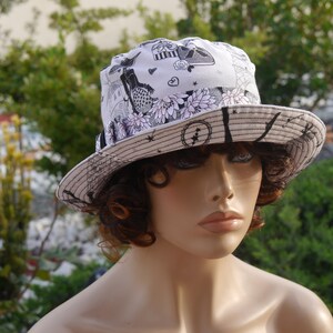 Chapeau bob, chapeau femme, chapeau cloche, chapeau été, Chapeau capeline très chic fond gris clair et des dessins noir et blanc RITA 2 image 7