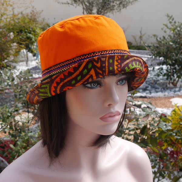 Chapeau bob, chapeau femme, chapeau cloche, chapeau été, ce chapeau bob est de couleur multicolore tendance orange Sophia 65