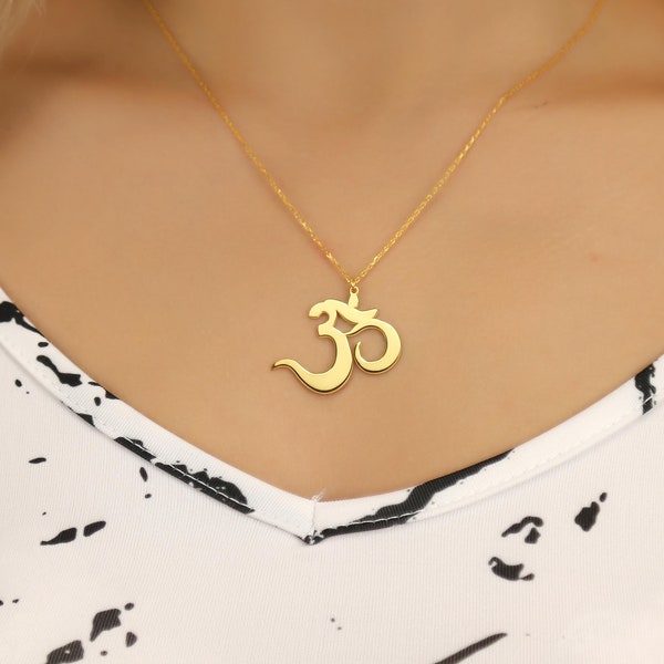 14K Solid Gold Om Pendant, Real Gold Om Necklace, Spiritual Gift, Yoga Teacher Gift, Symbolic for Buddhist Friend, Gold Aum Charm for Mother