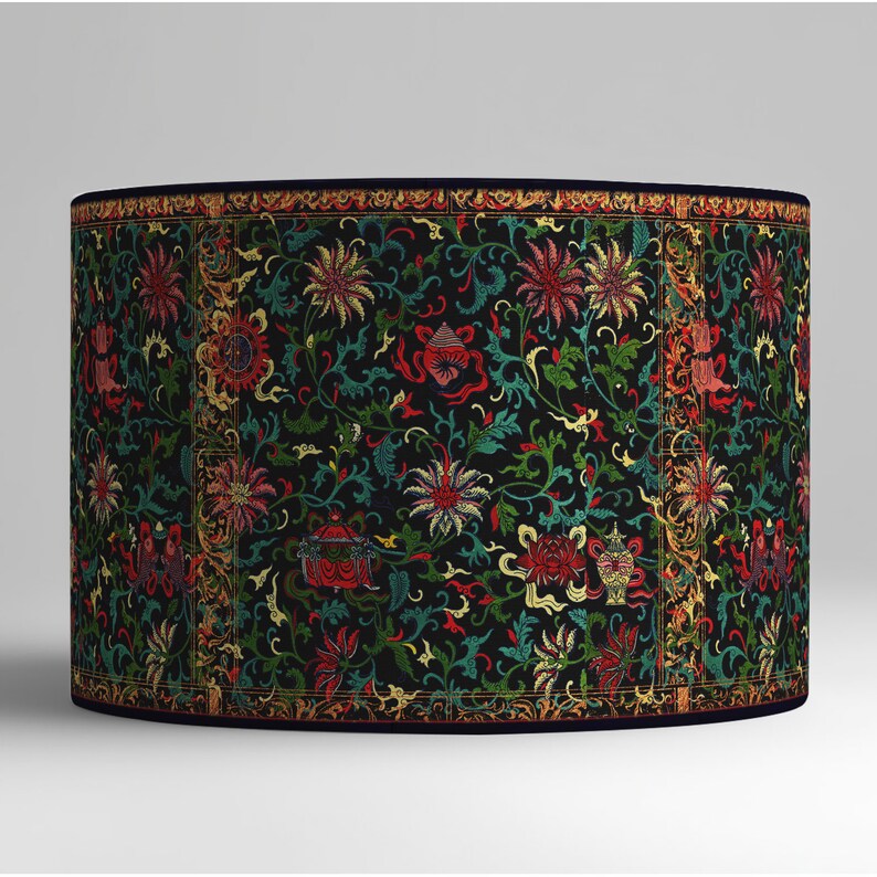 Opulent and colorful luminaire inspired by the baroque era, with a bright golden interior.