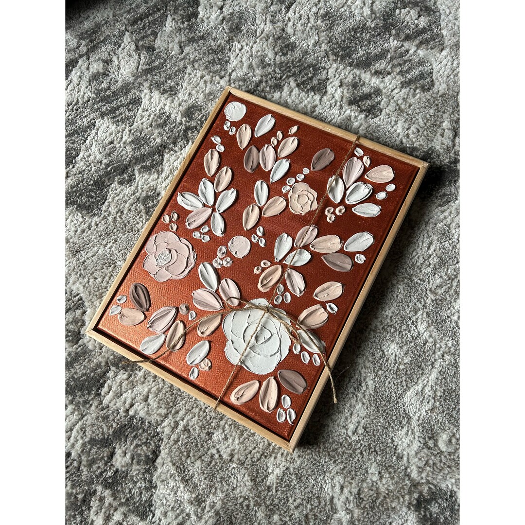 Picture of Textured Floral Wall Art Handcrafted Living Room Minimalistic Wall Art ...