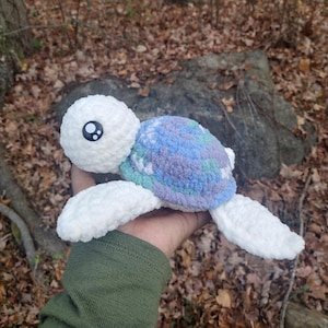 Amigurumi Turtle Plushie | Crochet Sea Turtle | Handmade Gift | Crochet Sea Creature