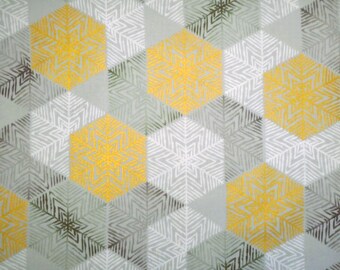 Kaufman Christmas Fabric Half-yard Metallic Gold White Green Stars Gray Cotton 7