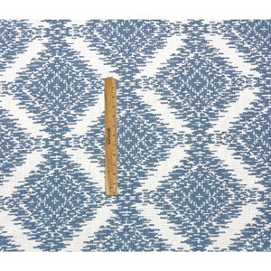 Tela multiusos geométrica Ikat global azul Varney de Ballard Designs cortada a medida 54w imagen 4
