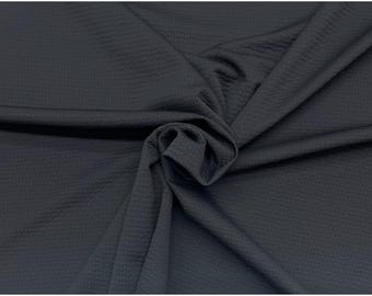 Tela para chaqueta Polartec Power Air Black Grid de 67 de ancho por 1/2 yarda