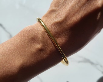 18k Gold Plated Classy Simple Bracelet Waterproof Jewelry Gift for her hypoallergenic Jewellery