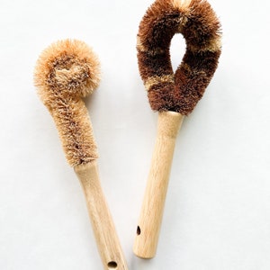 Natural Reusable Coconut Bristle Kitchen & Glass Brush - Plastic Free Organic Biodegradable Dish Brush