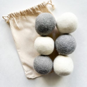 Natuurlijke organische handgemaakte 100% Nieuw-Zeelandse wol droogballen Plasticvrije herbruikbare biologisch afbreekbare droogballen Set van 6 3 White 3 Grey