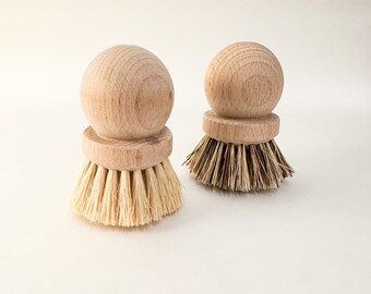 Plastic Free Natural Bristle Pot & Dish Brush - Eco Friendly Reusable Biodegradable Kitchen Brush