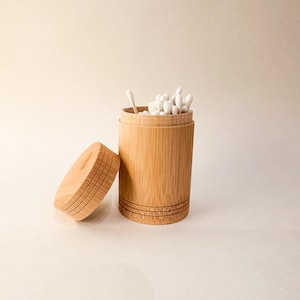 Natural Bamboo Q-tips with Bamboo Holder - Eco Friendly | Biodegradable - Count of 100