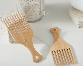 Natural Bamboo Hair Pick - Plastic Free Biodegradable Bamboo Comb