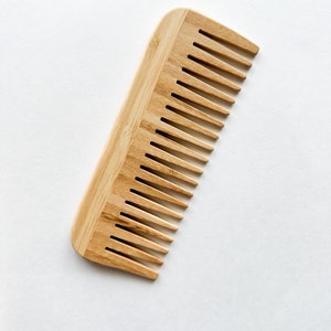 Natural Organic Bamboo Comb Plastic Free Biodegradable Static Free Detangling Hair Comb Bamboo Comb