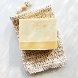 Organic Handmade Natural Soap Eco friendly Biodegradable Vegan Bath Body & Facial Soap Lemongrass