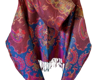 DayDream- Cropped Pashmina Hoodie