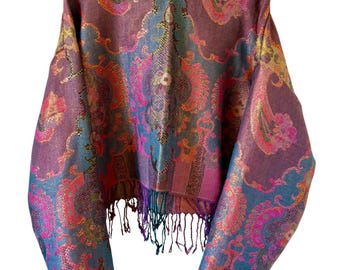 DayDream- Cropped Pashmina Hoodie