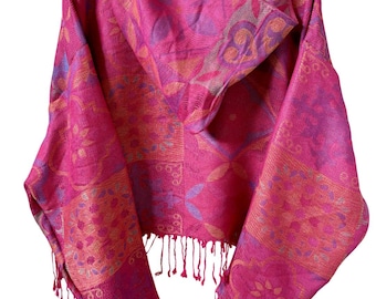 Cropped Pashmina Hoodie