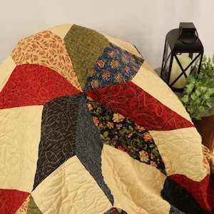 Carpenter&#39;s Star Medallion Handmade Quilt