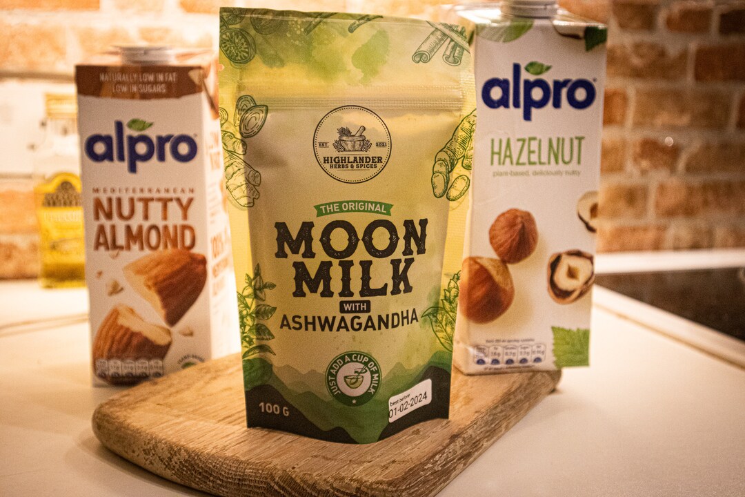 Organic Ashwagandha Powder 100g Golden Milk Cinnamon, Ginger, Turmeric