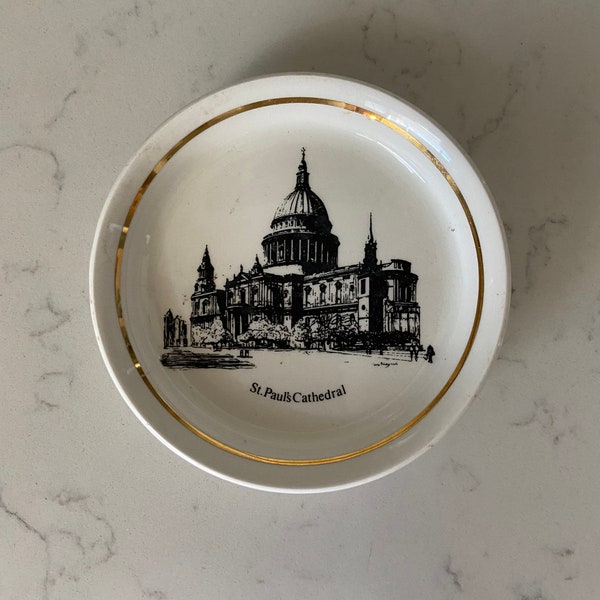 Vintage Porcelain 4.5" Souvenir Plate from St. Paul's Cathedral in New Hampton, Sussex England-Collectible, Catholic, Church, Gift!