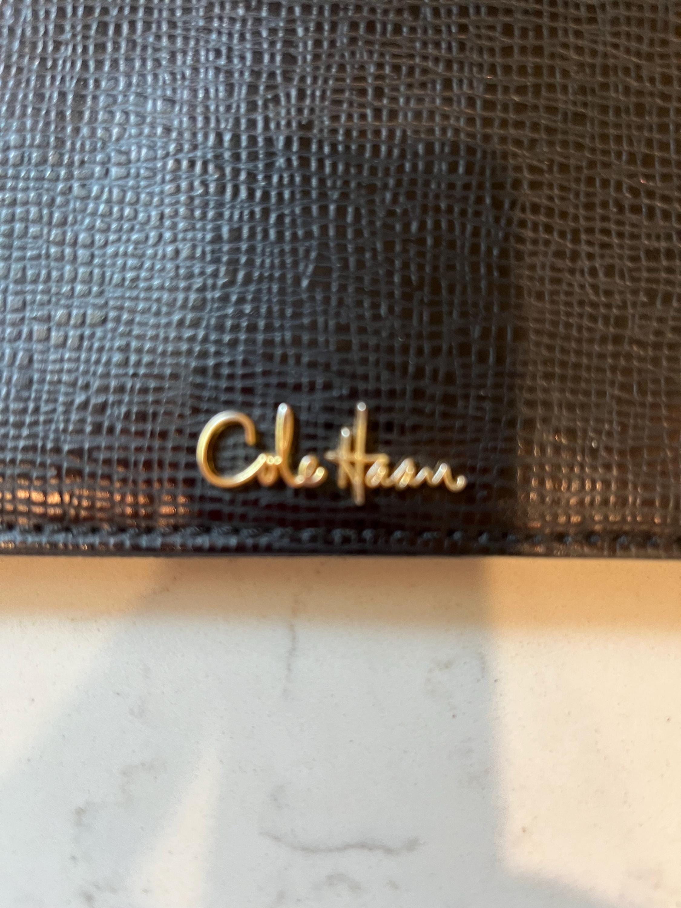 Vintage Black Textured Leather Cole Haan Bifold Wallet: 8  display picture 1