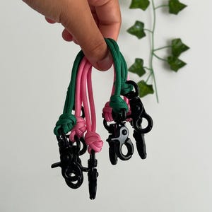 Collar Safety Clip - (BLEU)