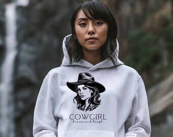 Cowgirl Brave & Tough westerse grafische hoodie, Unisex Heavy Blend™ sweatshirt met capuchon, trui met country-thema, countrymuziekkleding, vintage