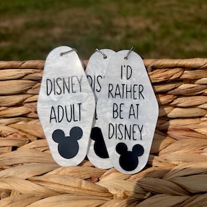 Disny Keychain | for keys, lanyard, ID chain, fun gift | Disny gift | retro motel keychain | Micky Mouse