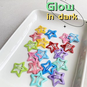 Glow in dark 2pcs Star Hair Clips, Y2K colorful star hair clips Summer hair clips Star gothic barrettes Harajuku Grunge jewelry Goth Punk