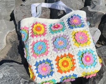Crochet Floral Tote Bag, Granny Square shoulder Bag,  Crochet Purse, Cotton lining, Boho purse shoulder Bag, Gift for Women, Made in USA