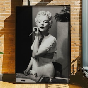 Marilyn Monroe touching up her makeup Vintage Poster, Iconic Photo Print, Retro Movie Star, Old Hollywood Decor, Movie Memorabilia
