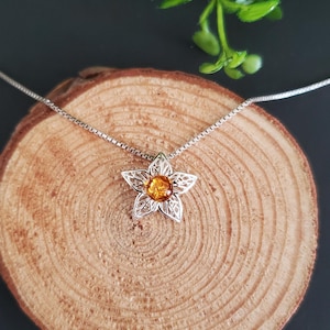 Dainty Baltic Amber Flower Pendant/ Small Flower Pendant Necklace/Baltic Amber Pendant/Sterling Silver Pendant/Gift/P215