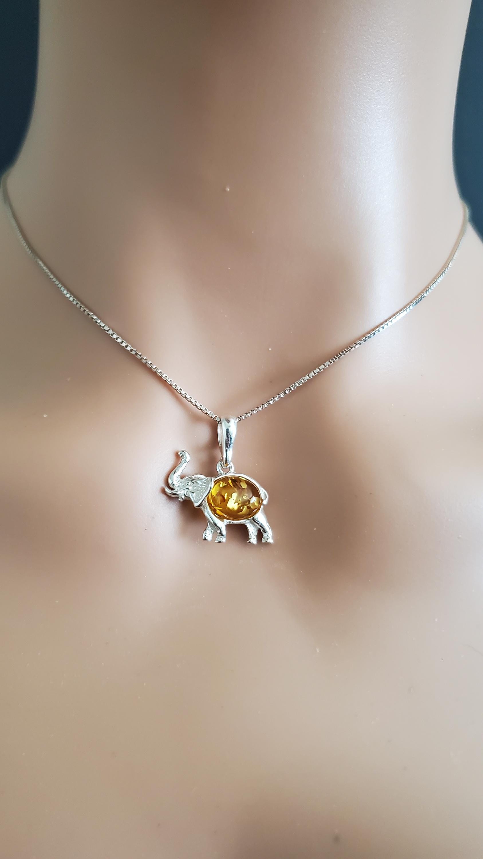 Pendentif éléphant En Ambre Et Or 18 Carats - Bijou 3D, Neuf Sans Emballage, Pièce Unique Et élégante