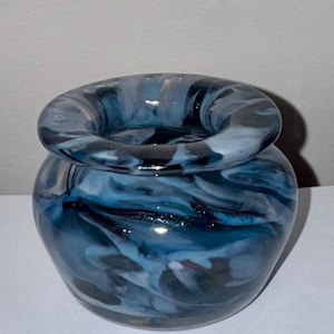 Blown Glass Bud Vase (1/1): &quot;baby blues&quot;