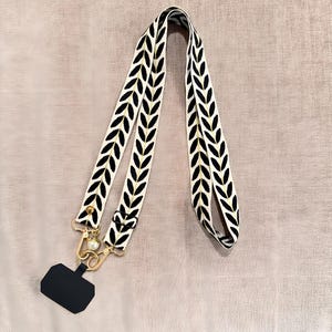 Trendy Phone Lanyard | TikTok Crossbody Phone Strap | Camera Strap | Crossbody Phone Holder | Adjustable Phone Charm Strap | Leaf Pattern