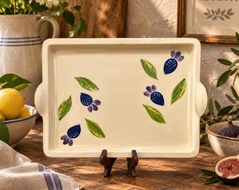 Crate & Barrel Saffron Tablett mit rechteckigem Griff - Hergestellt in Portugal