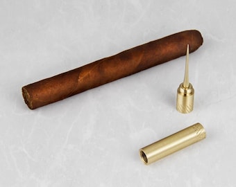 Aguja para puros Coho Patron Origine Edition de latón dorado, con punta y atizador