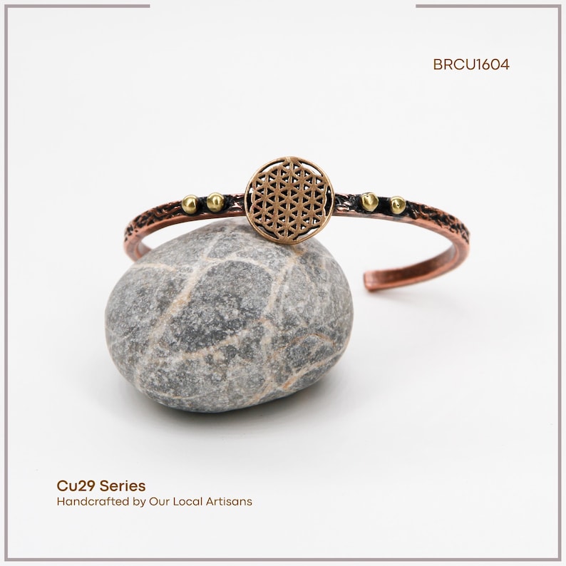 Pure Copper Bracelet Healing Flower of Life for Men & Women — Hand-Crafted Adjustable, Gift-Boxed image 3