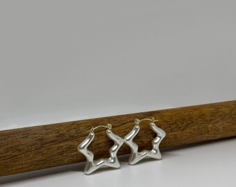 Star Huggie Hoop | Perfect Minimalist Look |  Star Hoop | Star Hoop Earring | Perfect Gift For Her | Gifts For Mom | Wife Gifts