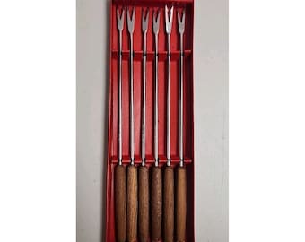 Juego de 6 tenedores para fondue de acero inoxidable Otagiri Japan de mediados de siglo con mangos de teca