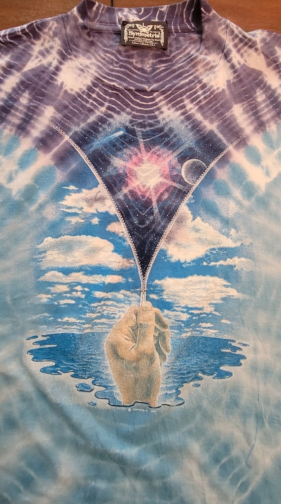 Lrg 1990 Symmetria  "Cosmic Zipper" Tie-Dye T-shir