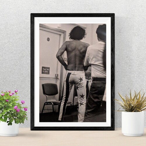 Michael Hutchence Backstage Photo: INXS Wembley (Digital Download)