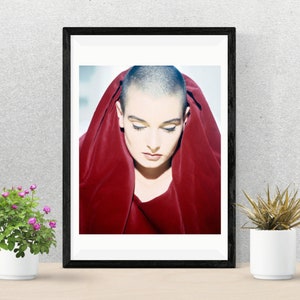 SINEAD O&#39;CONNOR POSTER | Sinead O&#39;connor Tribute | Sinead 0&#39;Connor Walk Art | Studio Photo |Iconic Music Artist Portrait | Memorabilia Print