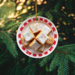 Custom Personalized Beignets with Powdered Sugar French Dough Pastry Dessert Lovers Food Foodie Christmas Gift (FLAT DESIGN, NOT 3D)