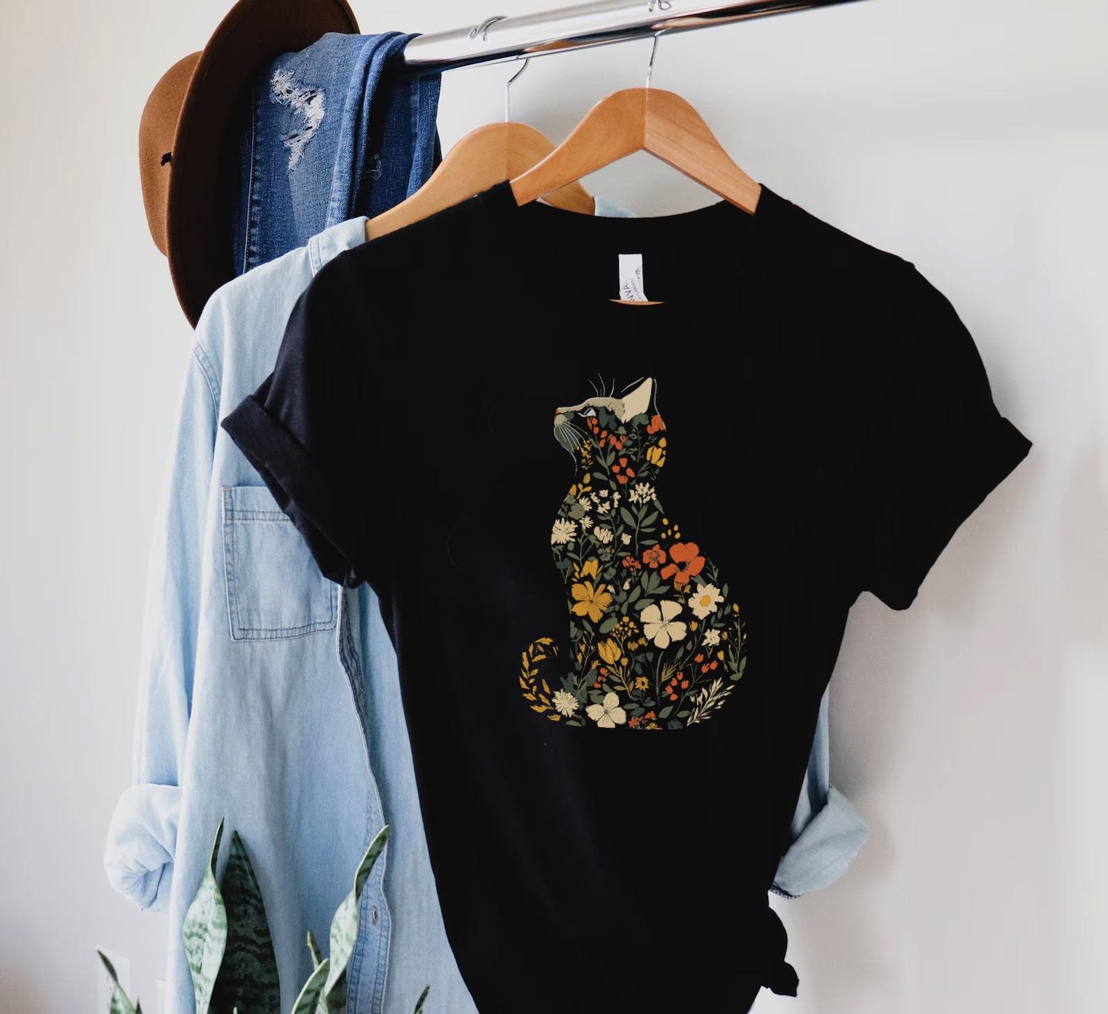 Floral Cat T-shirt: Nature Graphic Tee, Cat Lover Gift, Flower Kitty ...