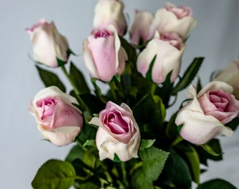 Rosa ghiaccio reale al tatto, bocciolo aperto, fiori artificiali realistici