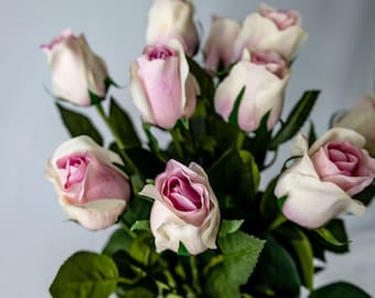 Rosa artificial de tacto real Pink Ice de 56 cm de tallo y capullo abierto para bodas